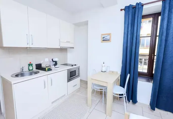 Center Apartment